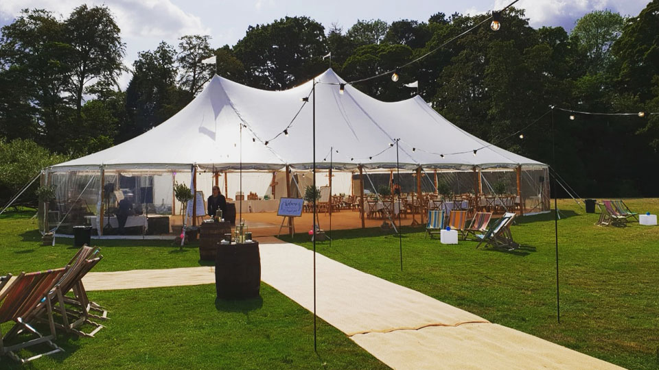 alphatentevent-bruilofttenthuren-luxury-dream-tent-vlondervloer-trouwen-festival-wedding-web