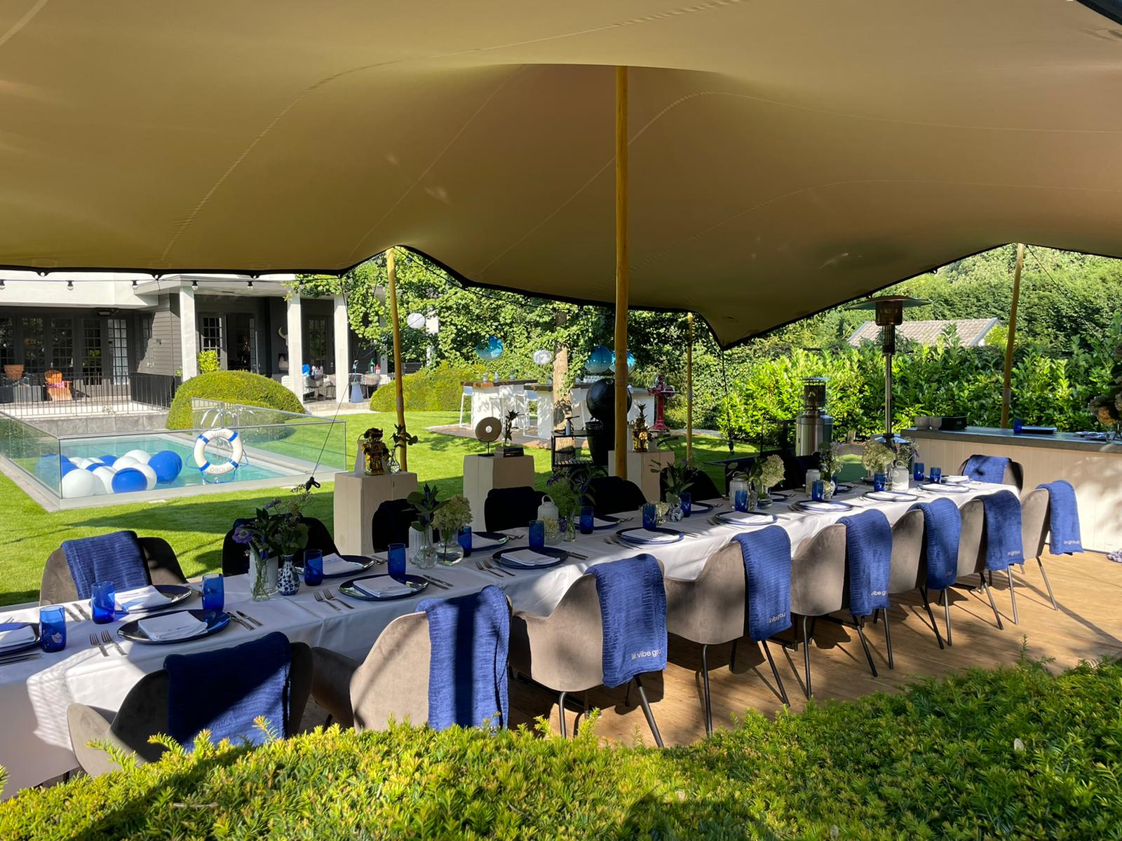 Alphatentevent-Stretchtent-Blaricum-21 diner-culinaire catering-feest in eigen tuin