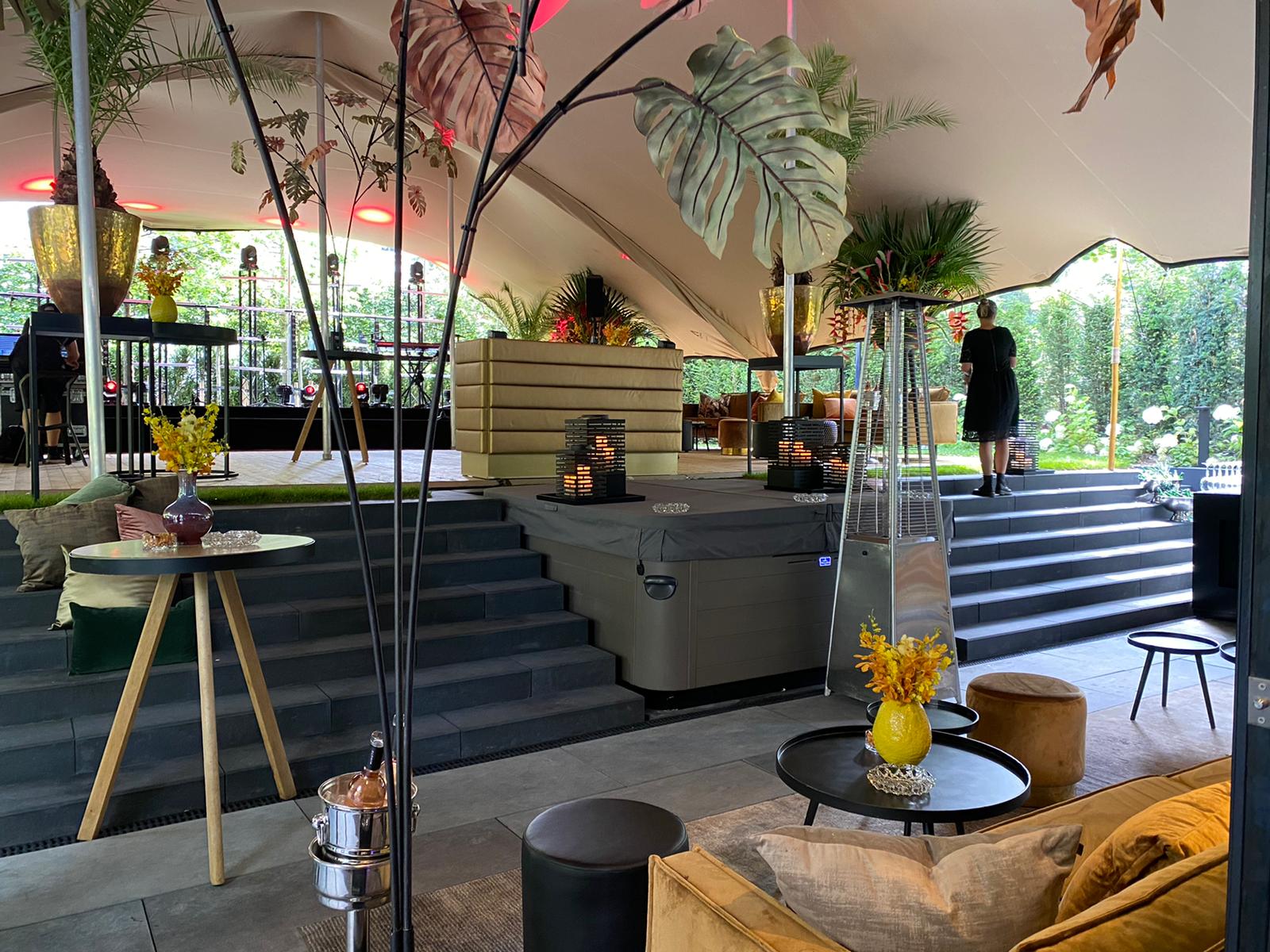 Alphatentevent-stretchtetn-Haarlem-aankleding-tuinfeest-koolhaasconcepts