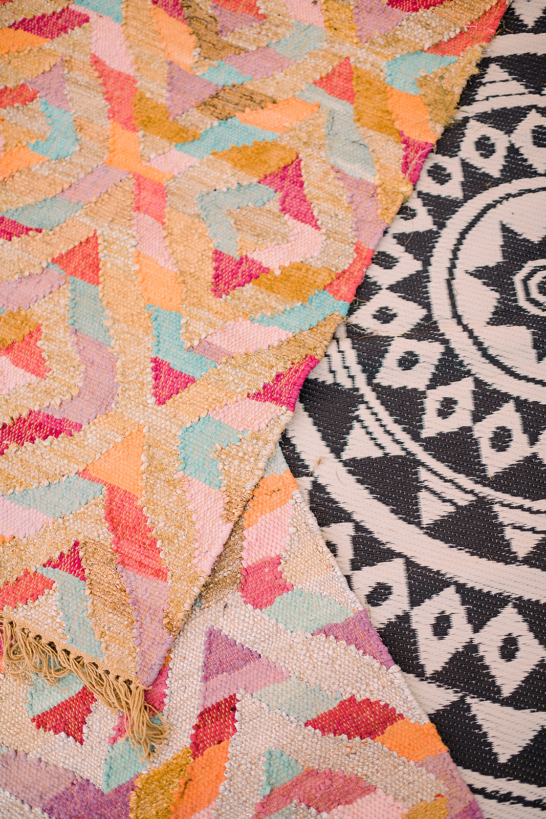 bruilofttenthuren-bruilofttent-huren-bruiloft-tent-huren-bloemenservice-nederland-aankleding-WedfestFestivalWedding